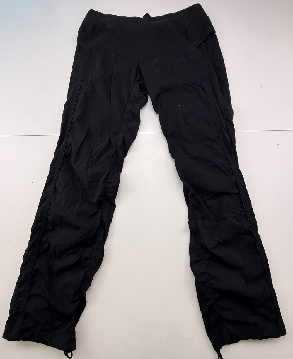 Lululemon Ladies Beyond the Studio Pant Black Pinstripe SZ M